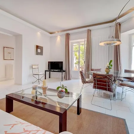Apartment Plein Sud - La Luna Nova